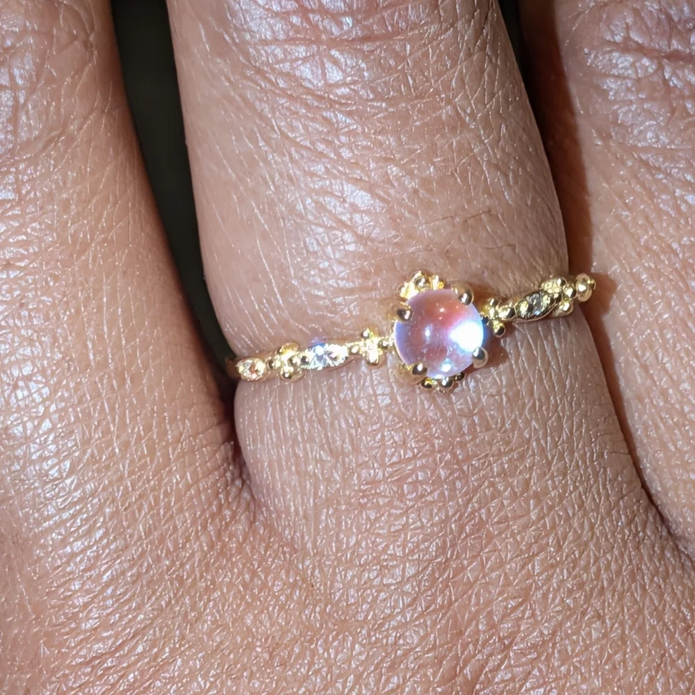 Women's Stunning S925 Golden Sunset Moonstone Color Changing Promise Ring Sz 8
